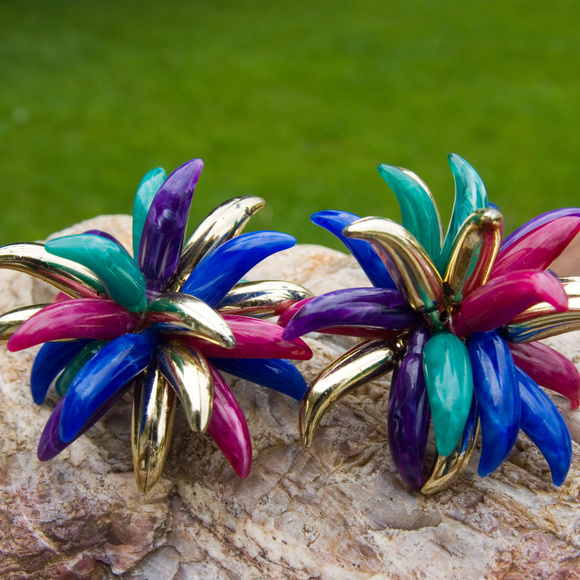 Jewelry - Vintage MARDI GRAS Madness Runway Clip Earrings